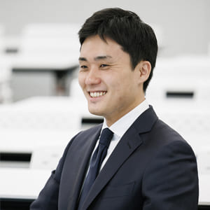 経営企画・海外事業：村山 雅一