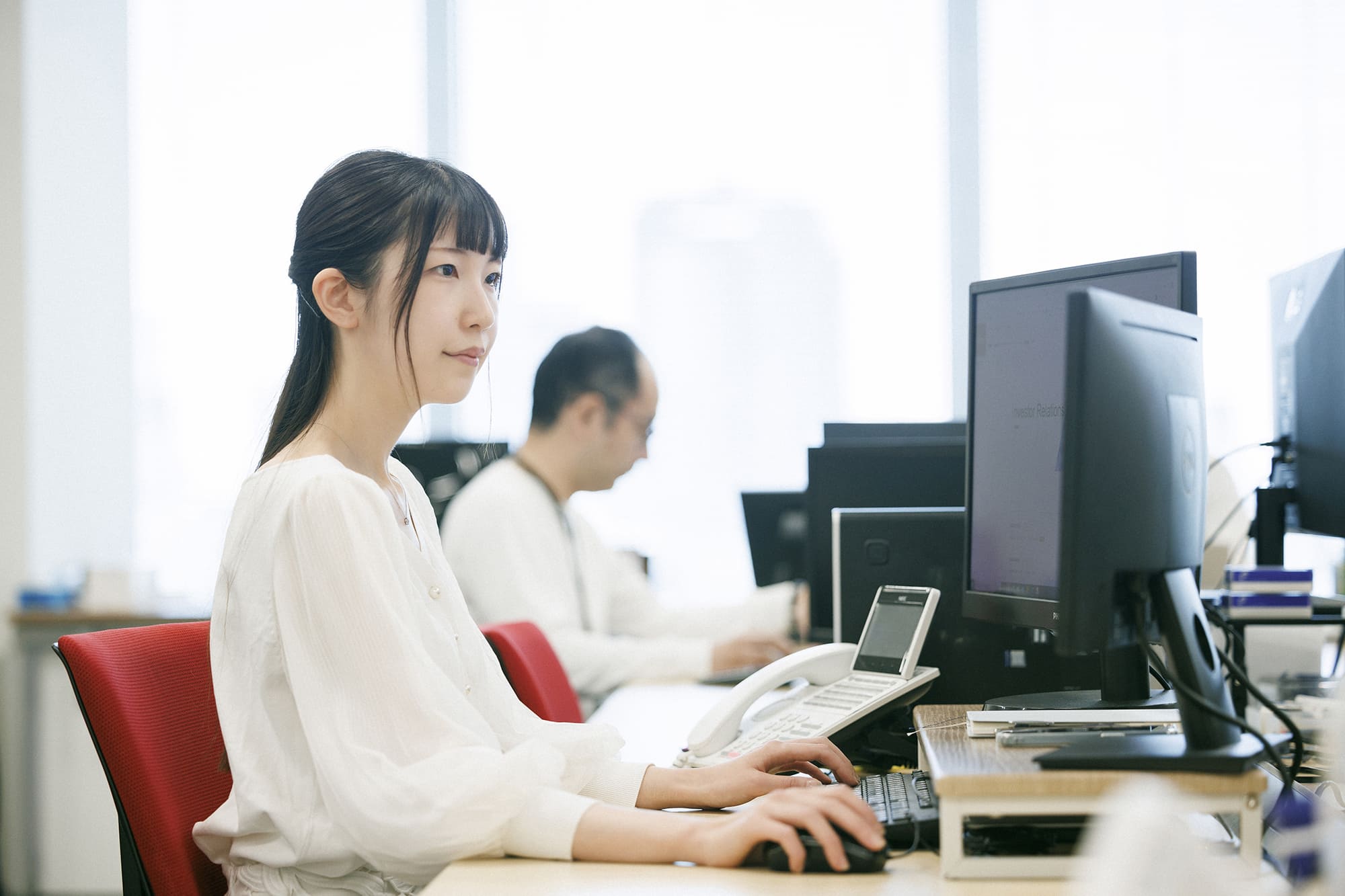 経理部：増島 未稀